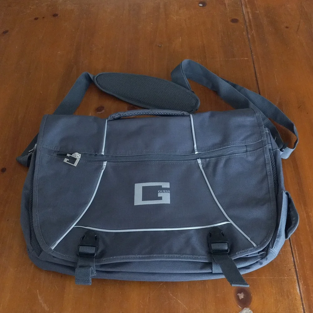 Gray Guess Messenger Laptop School Bag